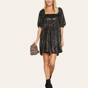 By Together Black & Gold Sequin Babydoll Dress size Medium NWT